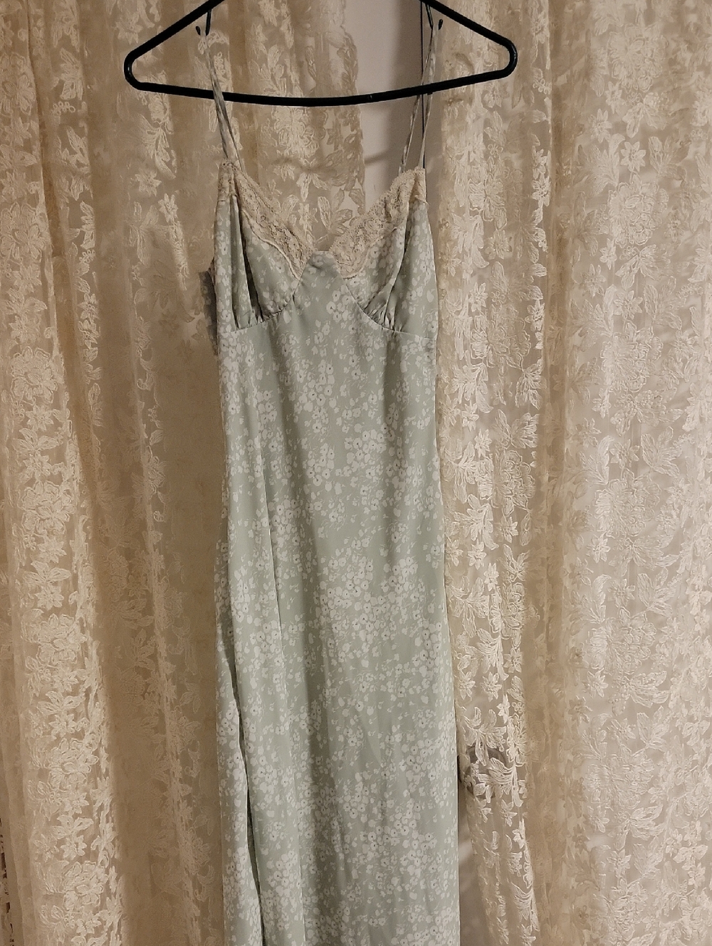 Women's Lace-Trim Slip Dress in Pale Sage